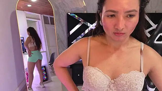 Chat XXX en directo de paulette37_a