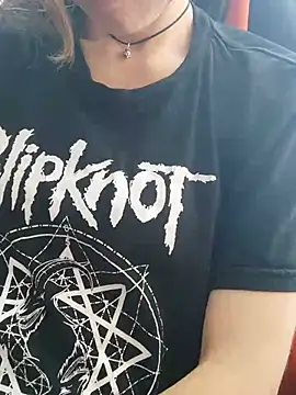XXX chat uživo modela Aashikalaa