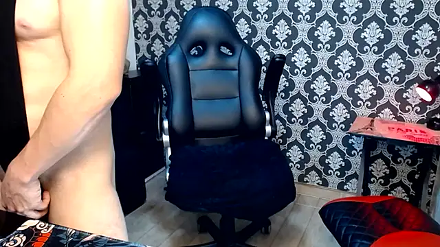 Вебкам-шоу bayronfit