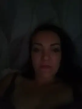 XXX chat uživo modela PrettyAngell_