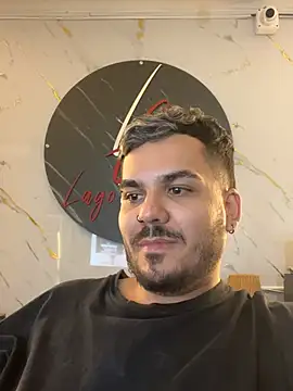 LatinBearX Webcam Show