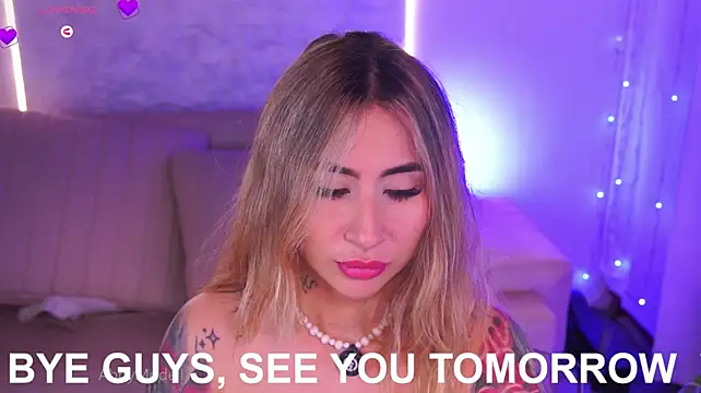 แชท XXX สดของ abbymodell1