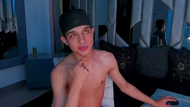 צ'אט XXX בשידור חי של Sebax_Young