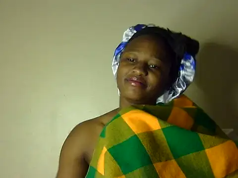 Petite_Ebony10 – Live XXX-chat