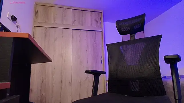 imyourg0d's Live XXX Chat
