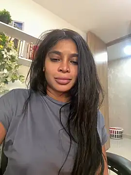 Chatroom XXX en direct de Alianaxlover_