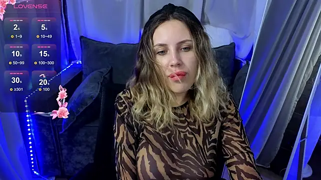 _amymoore_ Adlı Modelin Canlı XXX Sohbeti