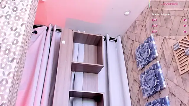 XXX chat uživo modela sammyrose__