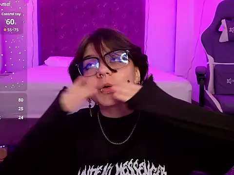 Онлайн чат XXX bonnyvel