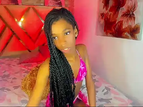 Little_ebonyx Show in webcam