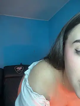 Chat XXX en directo de Nonnyiris