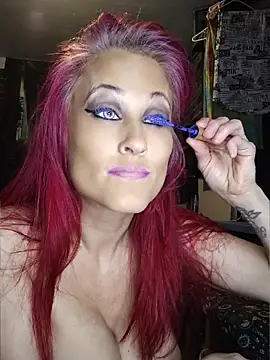 BusyB1983 Chat XXX live