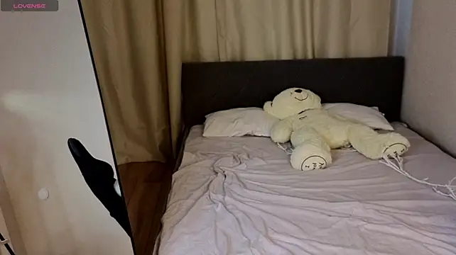 JuliaShyy's Live XXX Chat
