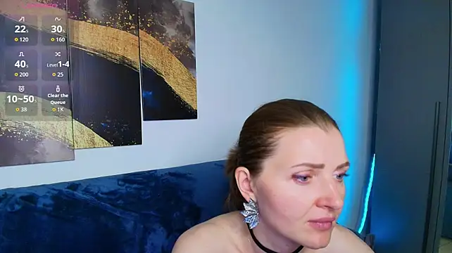 Liza__Evans Adlı Modelin Canlı XXX Sohbeti