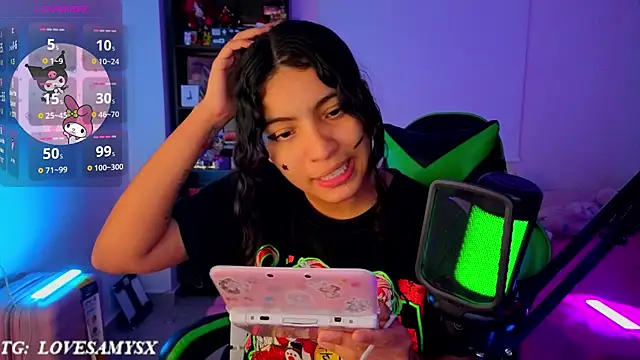 Chat XXX en directo de Lovelyamyy