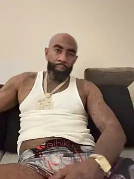 Chat +18 de QHefner52 ao vivo