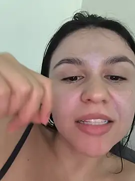 Daniela-rosee's Live XXX Chat