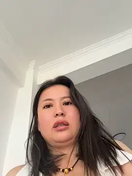 Muscle-guy-VS-slut 웹캠 쇼