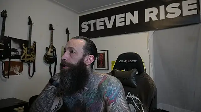 Chat XXX en directo de StevenRiseNYC