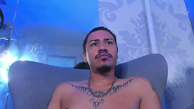 Онлайн чат XXX AlexDominus
