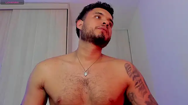 AUSTINN_TORRES Show Webcam