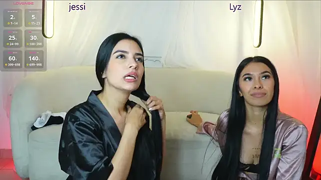 prettygirls_00's Webcam Show