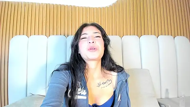 Blue_Aura69's Live XXX Chat