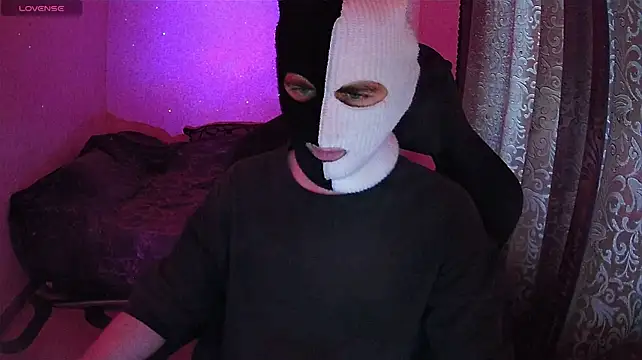 ZXCENSORED- Chat XXX in diretta