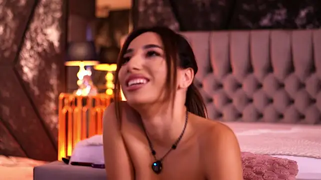 GinaValentinna – Live XXX-chat