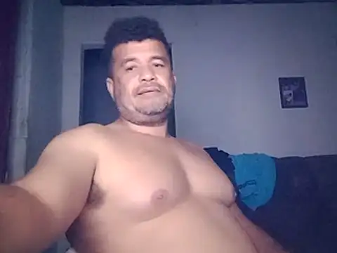 tarra122 XXX чат на живо