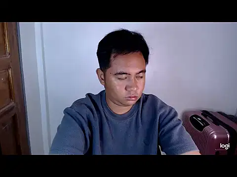 cutejohn Pertunjukan Webcam