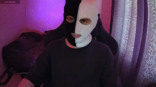 ZXCENSORED-'s Live XXX Chat