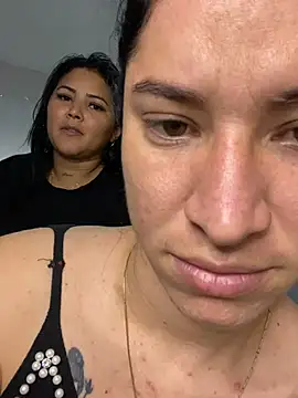 Chat XXX en directo de Chloee_Secret