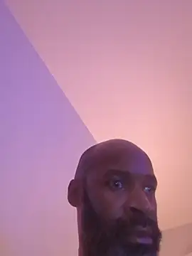 Bulgemaster001 – Naživo XXX chat