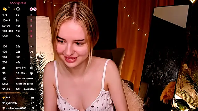 LillianShine: онлайн-секс-чат