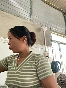 Linaannn 网络视讯表演