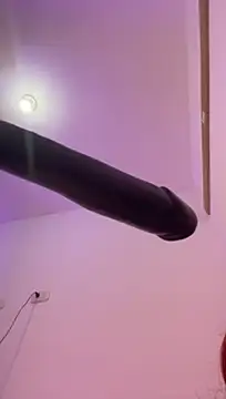 צ'אט XXX בשידור חי של Alee23__
