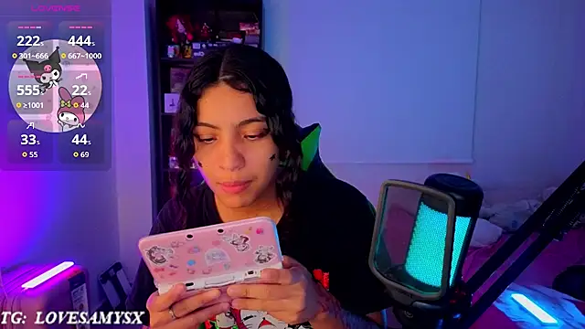 Lovelyamyy's Live XXX Chat