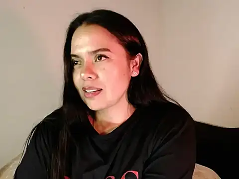 XXX chat uživo modela megan_star01