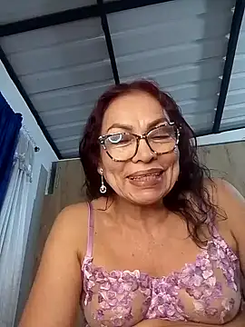 Chat XXX en directo de HOT_LATINA20