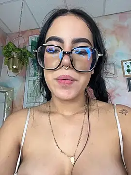 TopDollXXX: вебкам-шоу