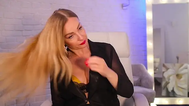 Margo_Pearls' Live XXX Chat