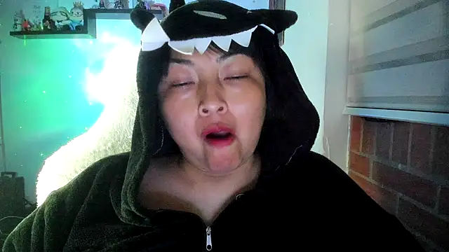 Chat +18 de Shaddycute_ ao vivo
