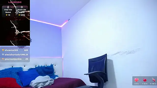 Chat +18 de soffycarter1 ao vivo