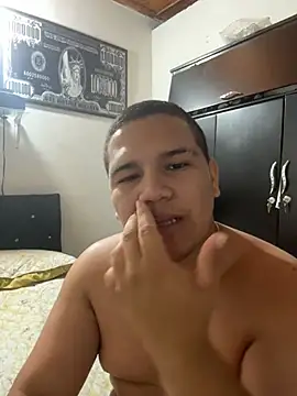 Patricio_02 লাইভ XXX চ্যাট