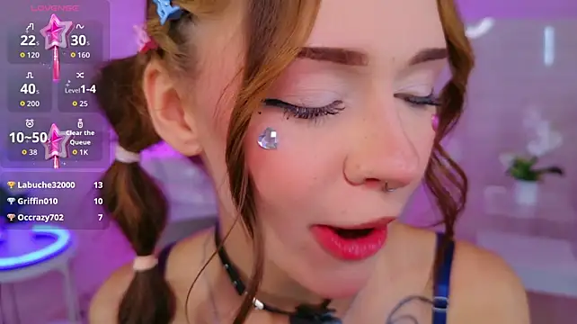 แชท XXX สดของ Adetta