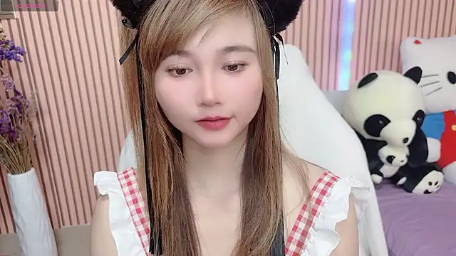 XXX chat uživo modela di-or-