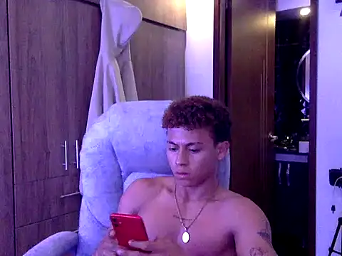 gaby_fit_strong1 Webcam show