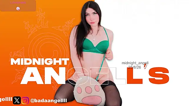 midnight_angell's Live XXX Chat