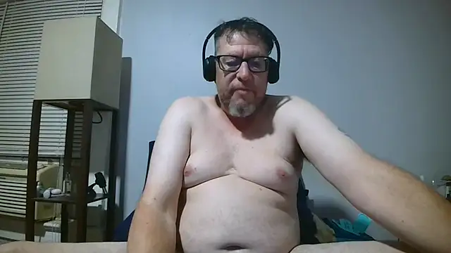 Chat XXX en directo de Th3Guy_and_GirlNxtDoor